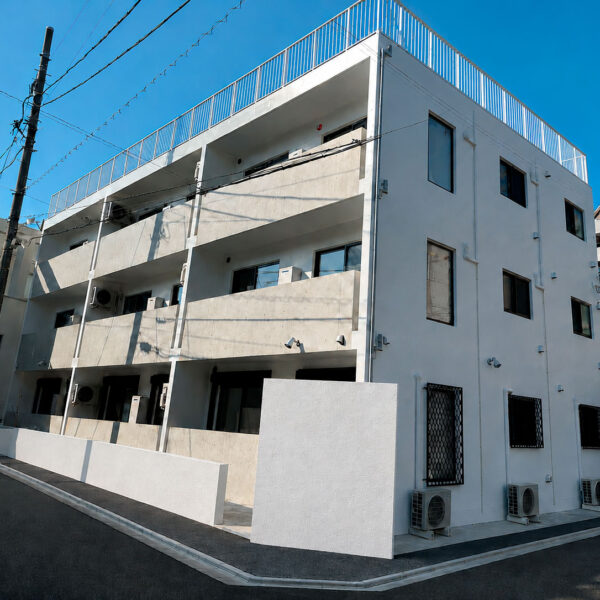 Adachi-01