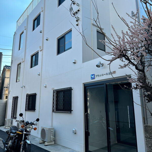Adachi-07